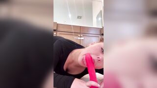 Redhead PAWG Intense Squirting & Masturbation